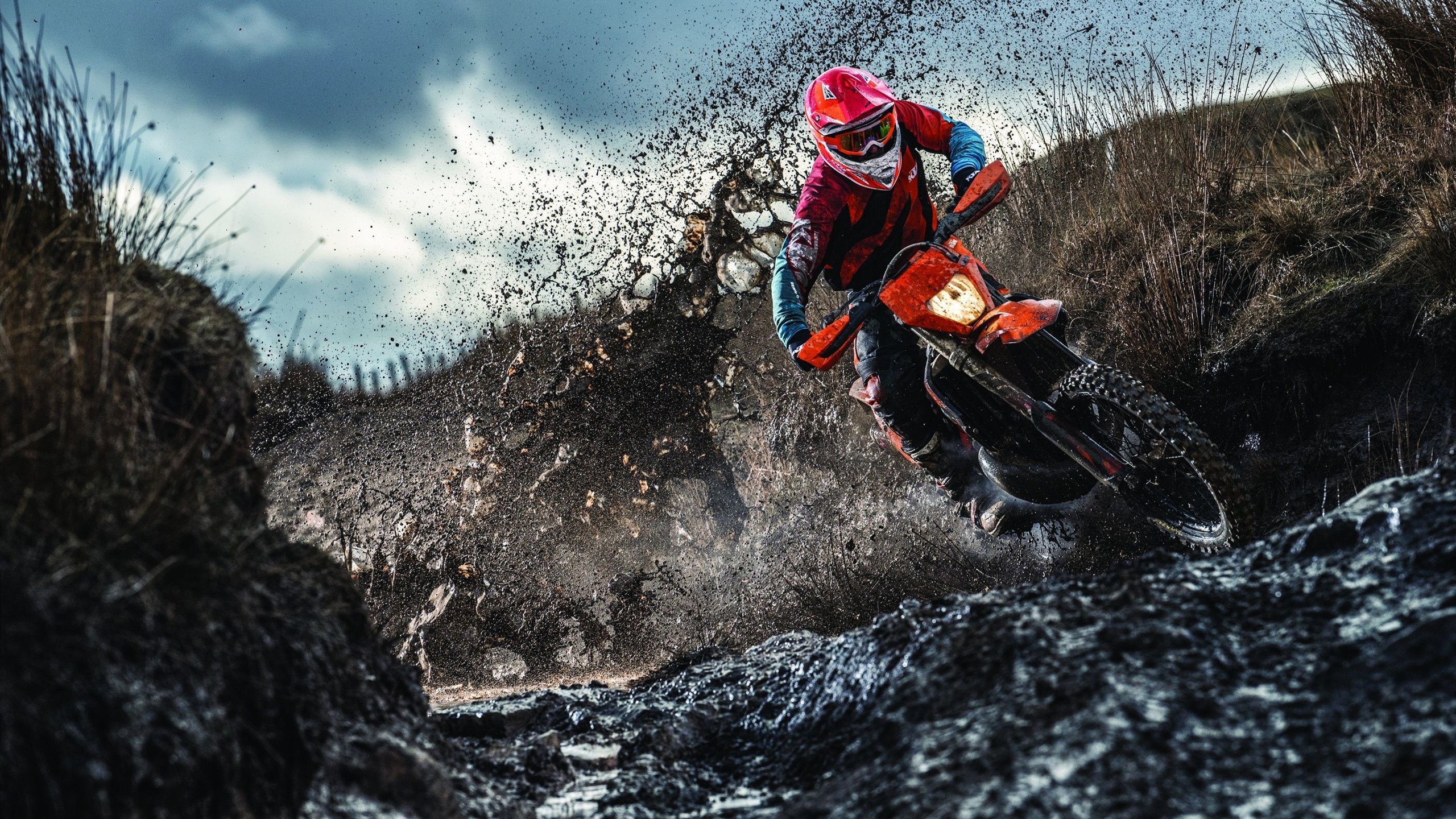 欧冠决赛之夜，特奥让比赛提前失去悬念